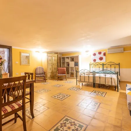 Palazzo Lily Casa vacanze Racale